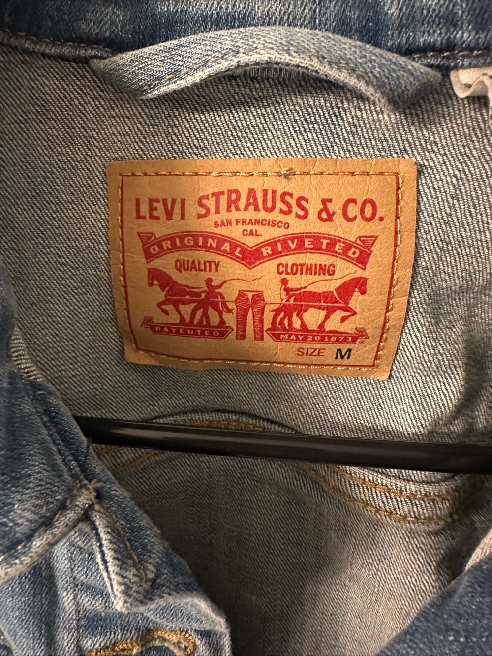 Levi's Light Blue Denim Jean Jacket - Picture 6 of 6